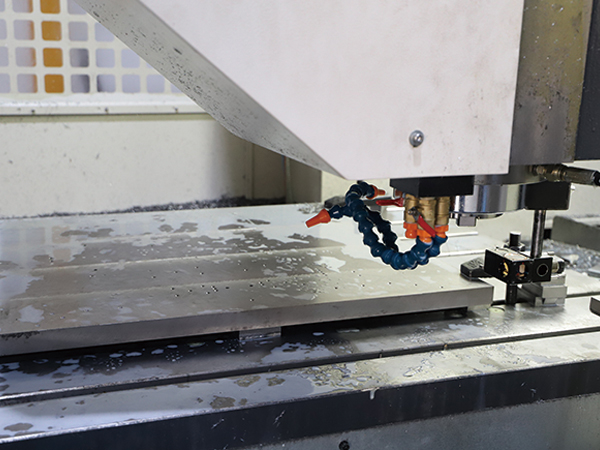 龍門(men)銑加工